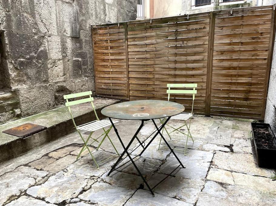 Ferienwohnung Duplex Avec Terrasse En Hypercentre De Grenoble Exterior foto